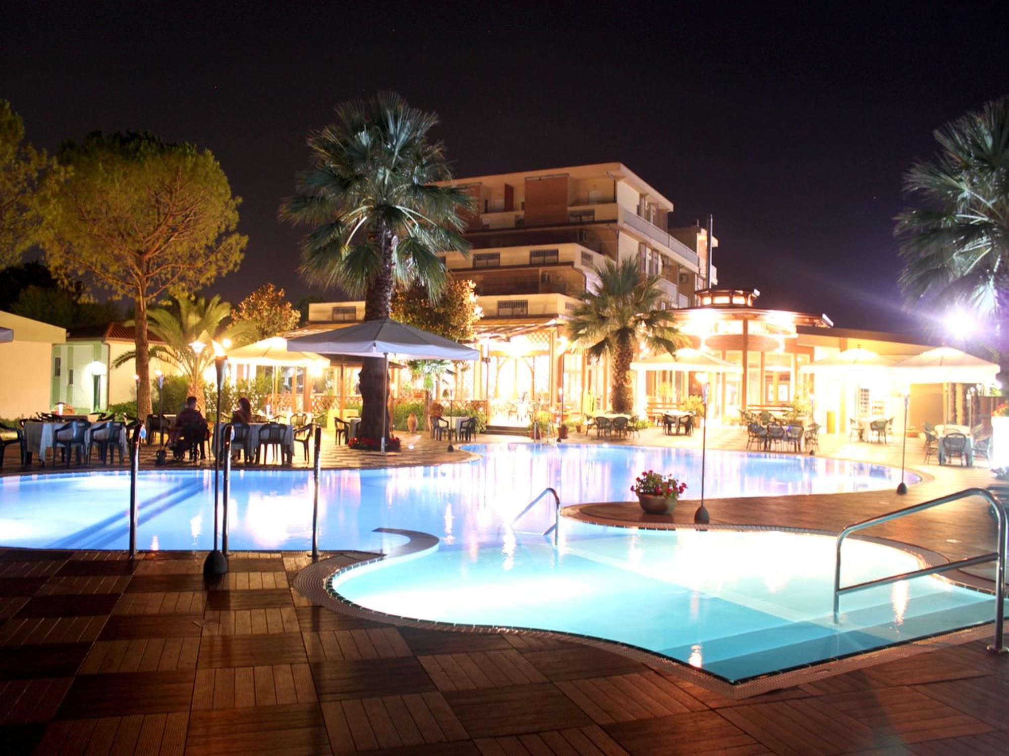 Hotel Acquario Vasto Kültér fotó