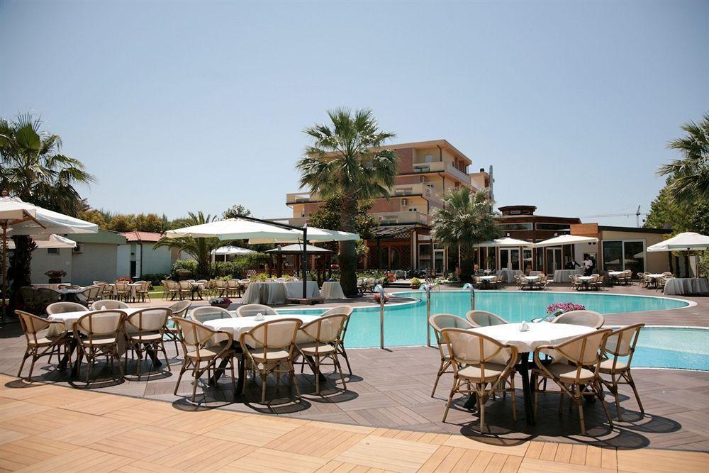 Hotel Acquario Vasto Kültér fotó